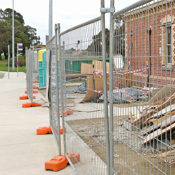 what's the procedure for arranging the pickup of the temporary fence once my job or even is completed